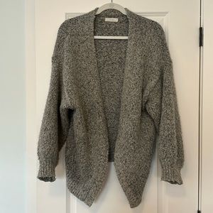 Good used condition Oak and Fort Grandpa cardigan size S.